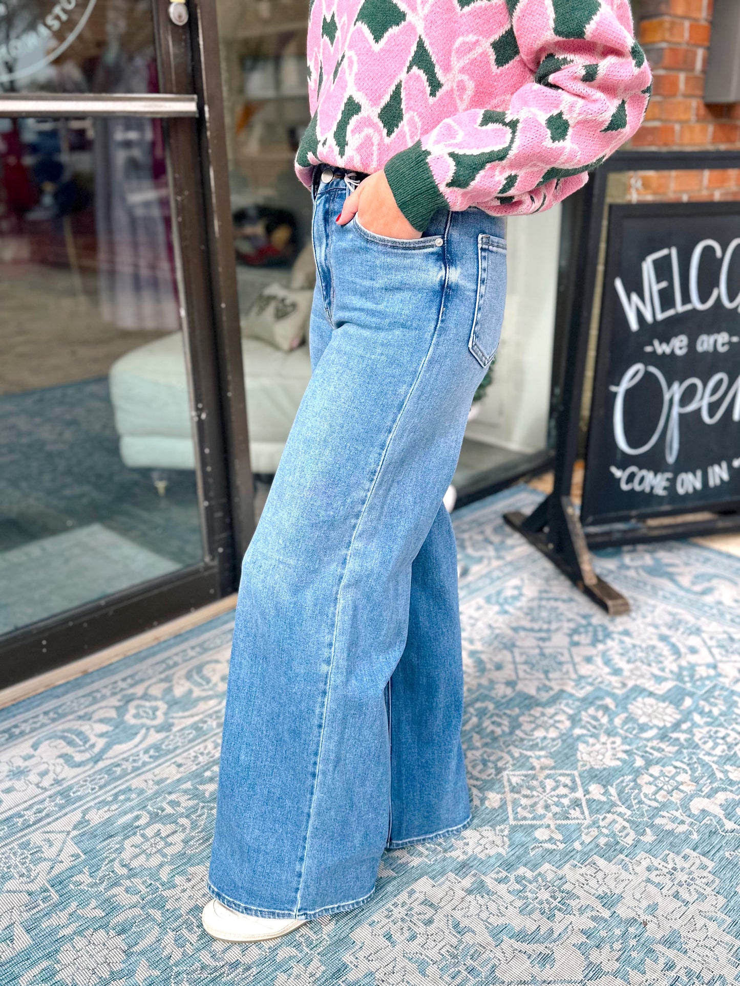 Macy Wide Leg Jeans