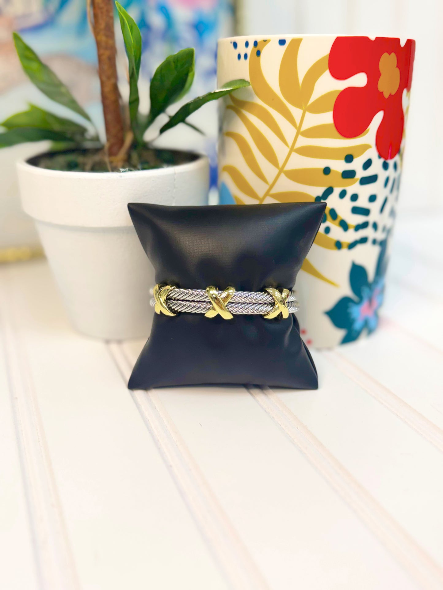 Nora Cuff