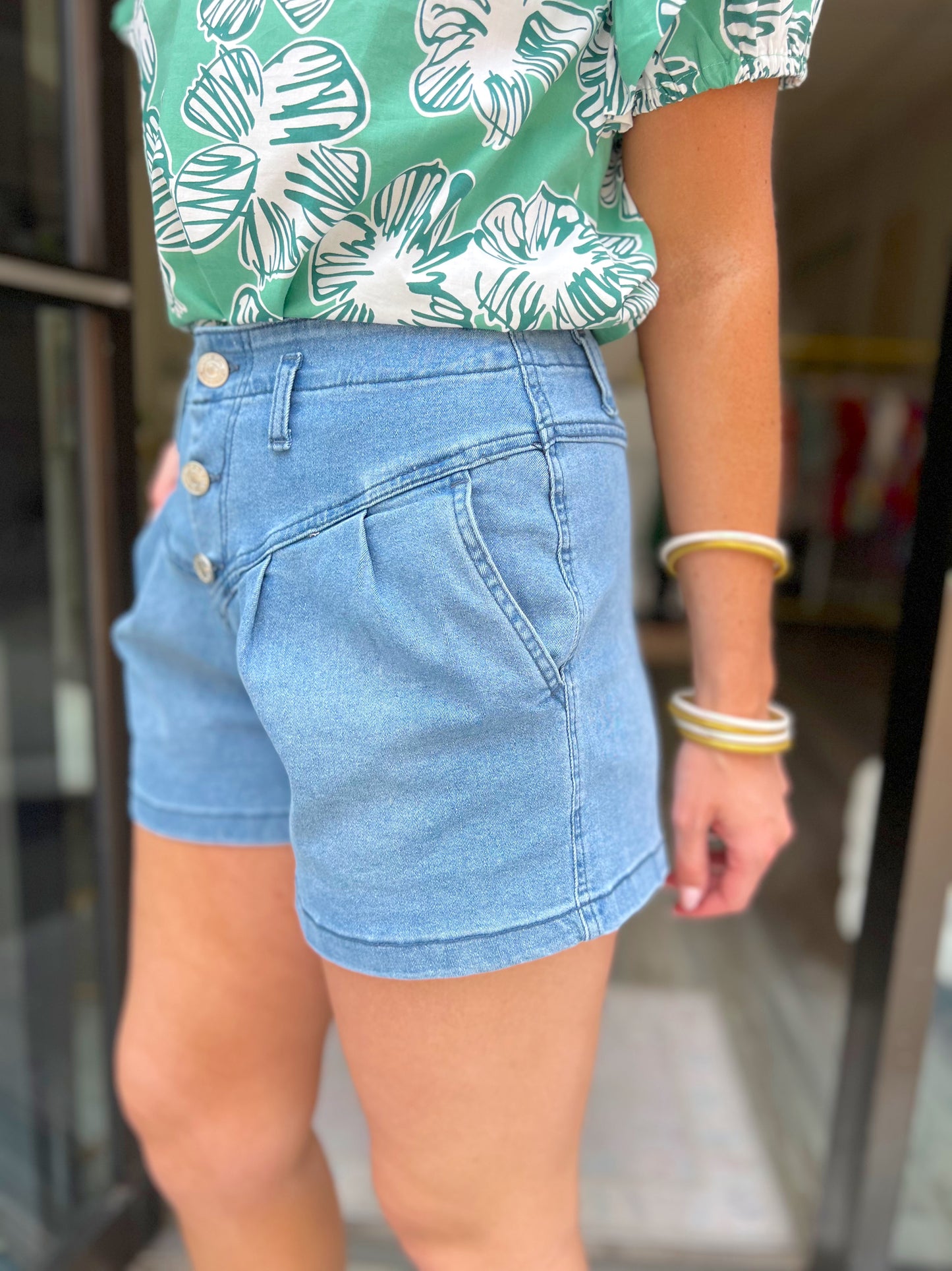 Anna High Rise Shorts